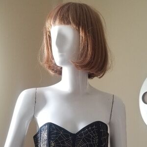 Wig on Shop Model